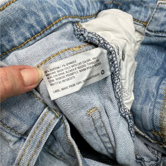 Universal Thread High Rise Vintage Straight Cropped Jeans Light Wash Womens 0/25 - Picture 7 of 7